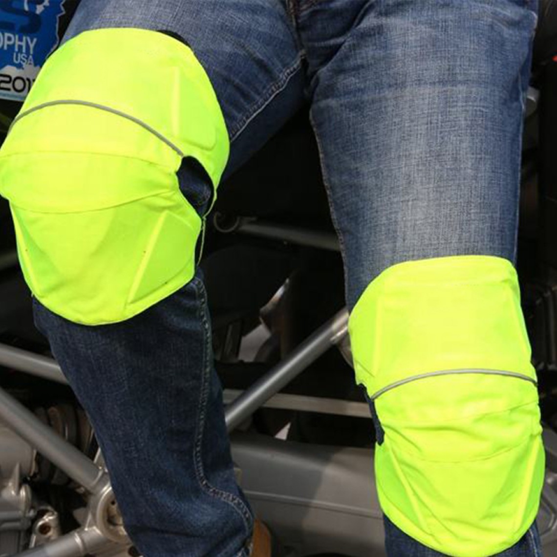 Multi-functional motorcycle ski knee pads