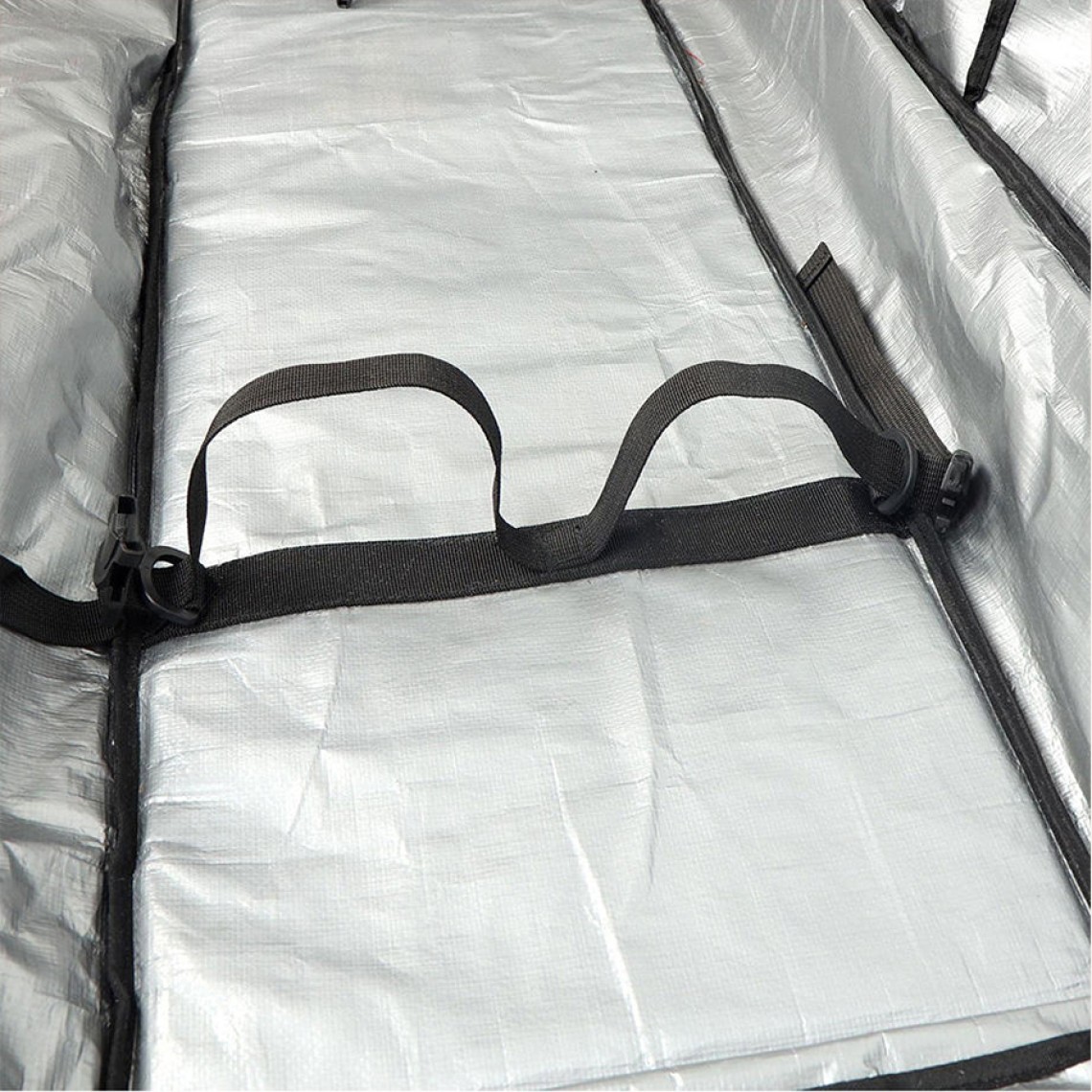 Roller-loaded foldable waterproof ski equipment storage bag