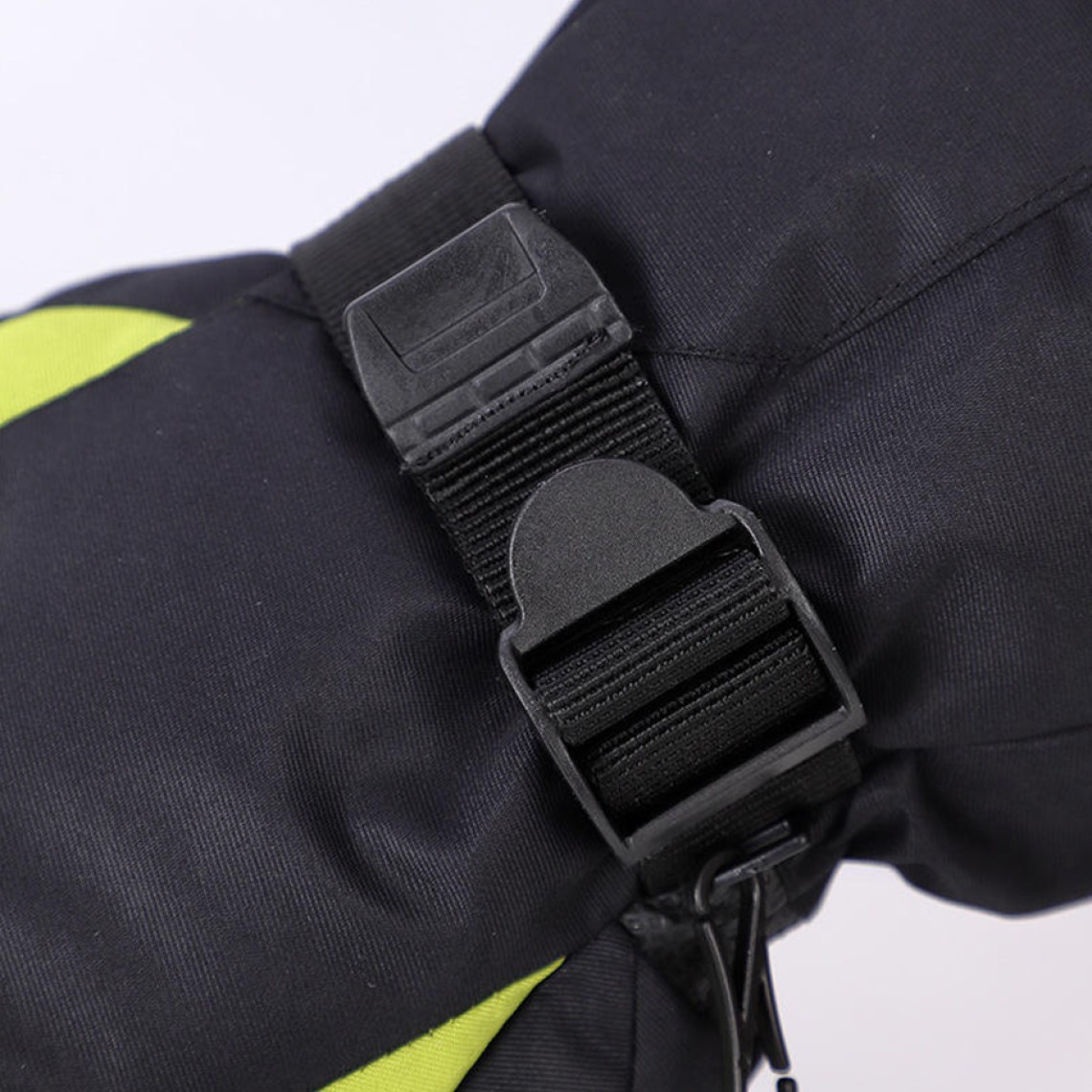 Multifunctional Winter Waterproof and Warm Sports Gloves