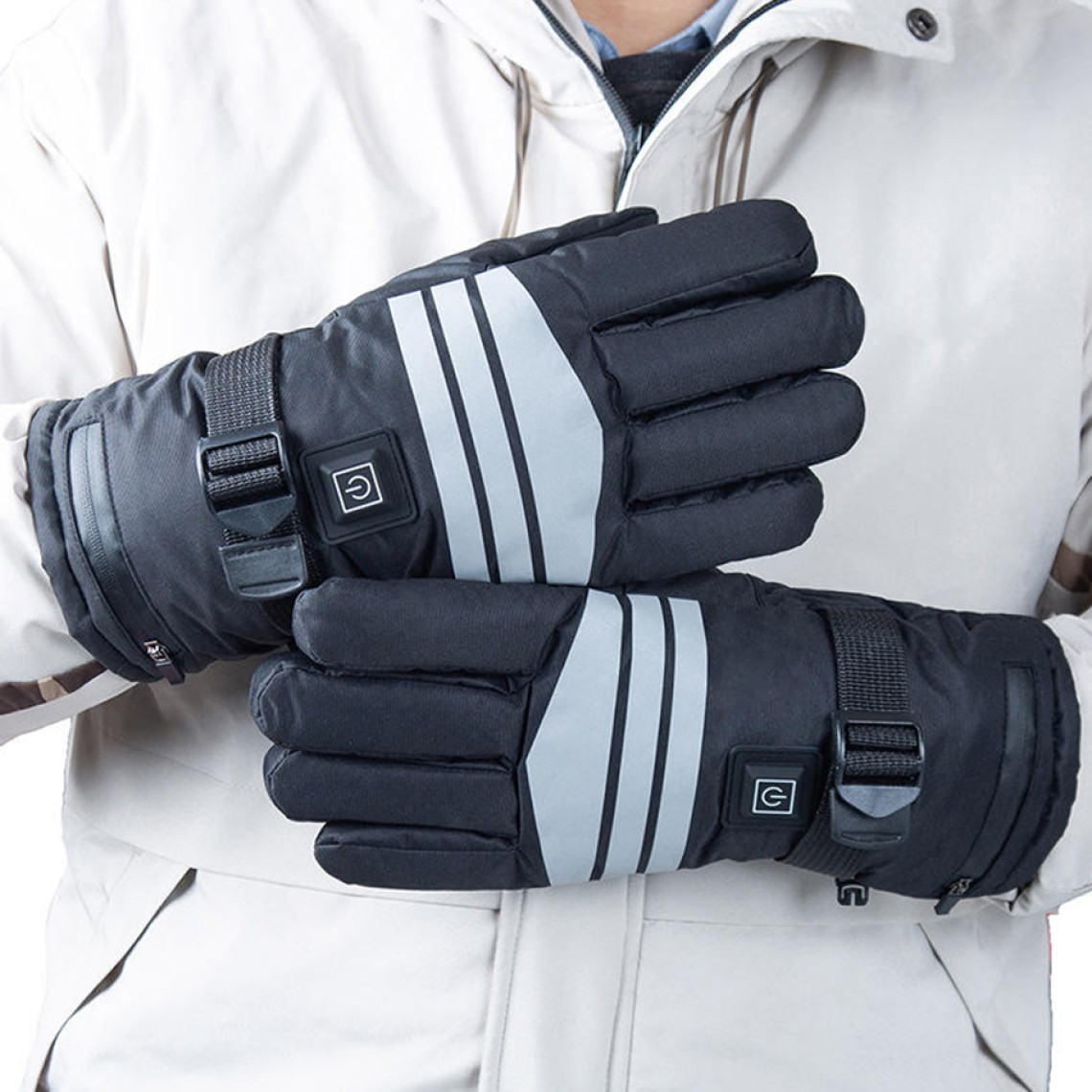 Intelligent temperature-controlled waterproof heated ski gloves