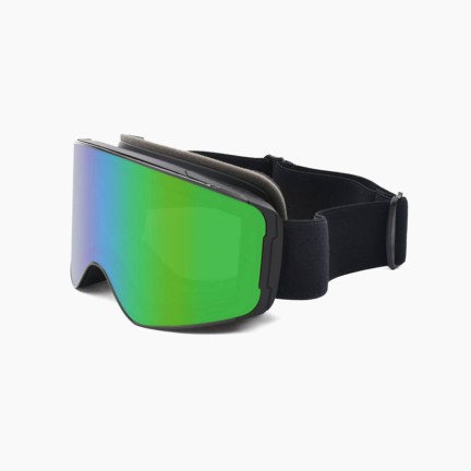 Magnetic photochromic ski goggles