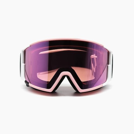 Photochromic lenses with pearlescent anti-fog ski goggles