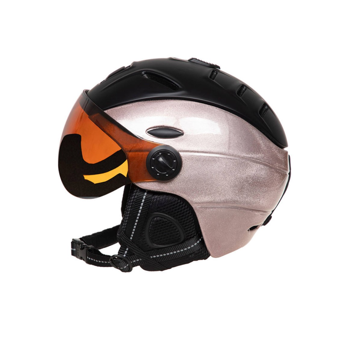 Anti-glare and anti-reflective ski helmet